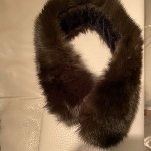 24" Brown Fox Fur Collar
